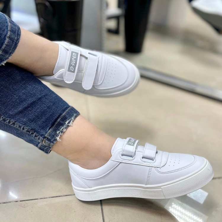 ونس دخترانه سفید چسبی