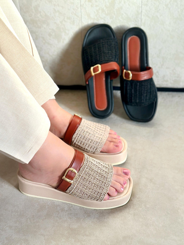 صندل لژدار زنانه ی کنفی