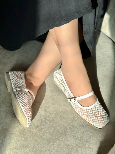 کالج دخترانه سفید تور جدید