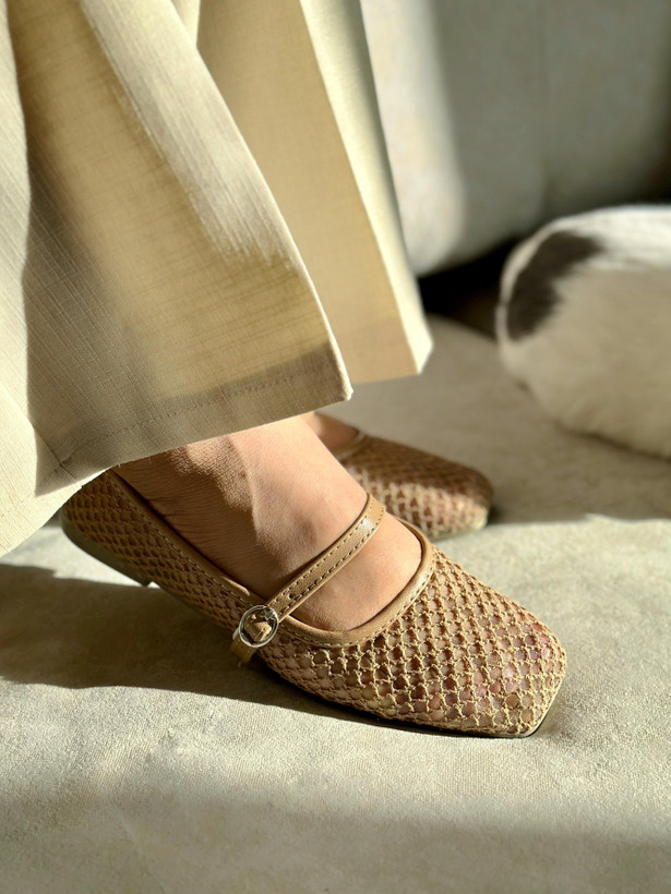 کفش زنانه خاص شیک جدید