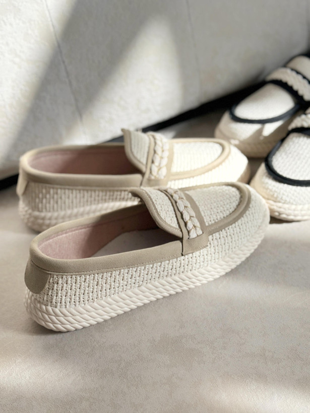 کفش کالج زنانه