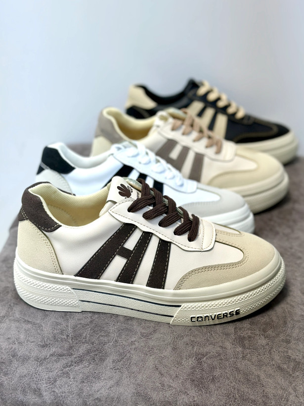 کفش زنانه کرم قهوه ای