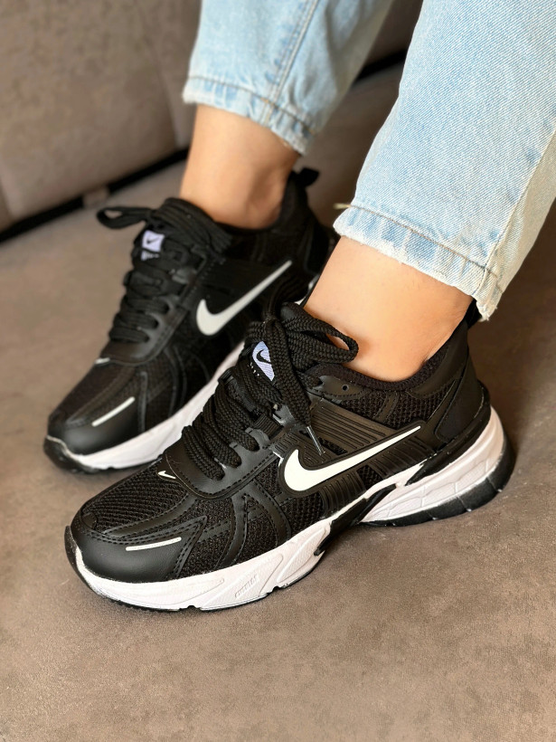 نایک وی تو کی مشکی زنانه مردانه