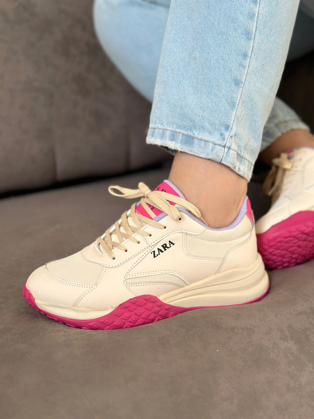 کتونی کرم صورتی دخترونه