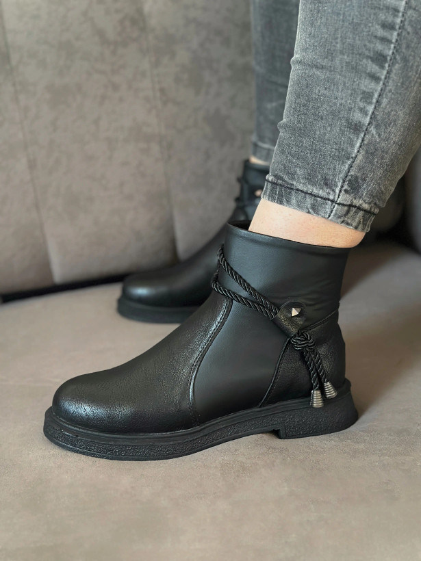 نیم بوت زنانه شیک خاص