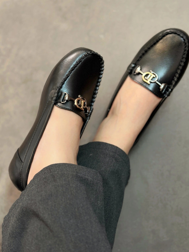 خرید اینترنتی کفش زنانه راحت