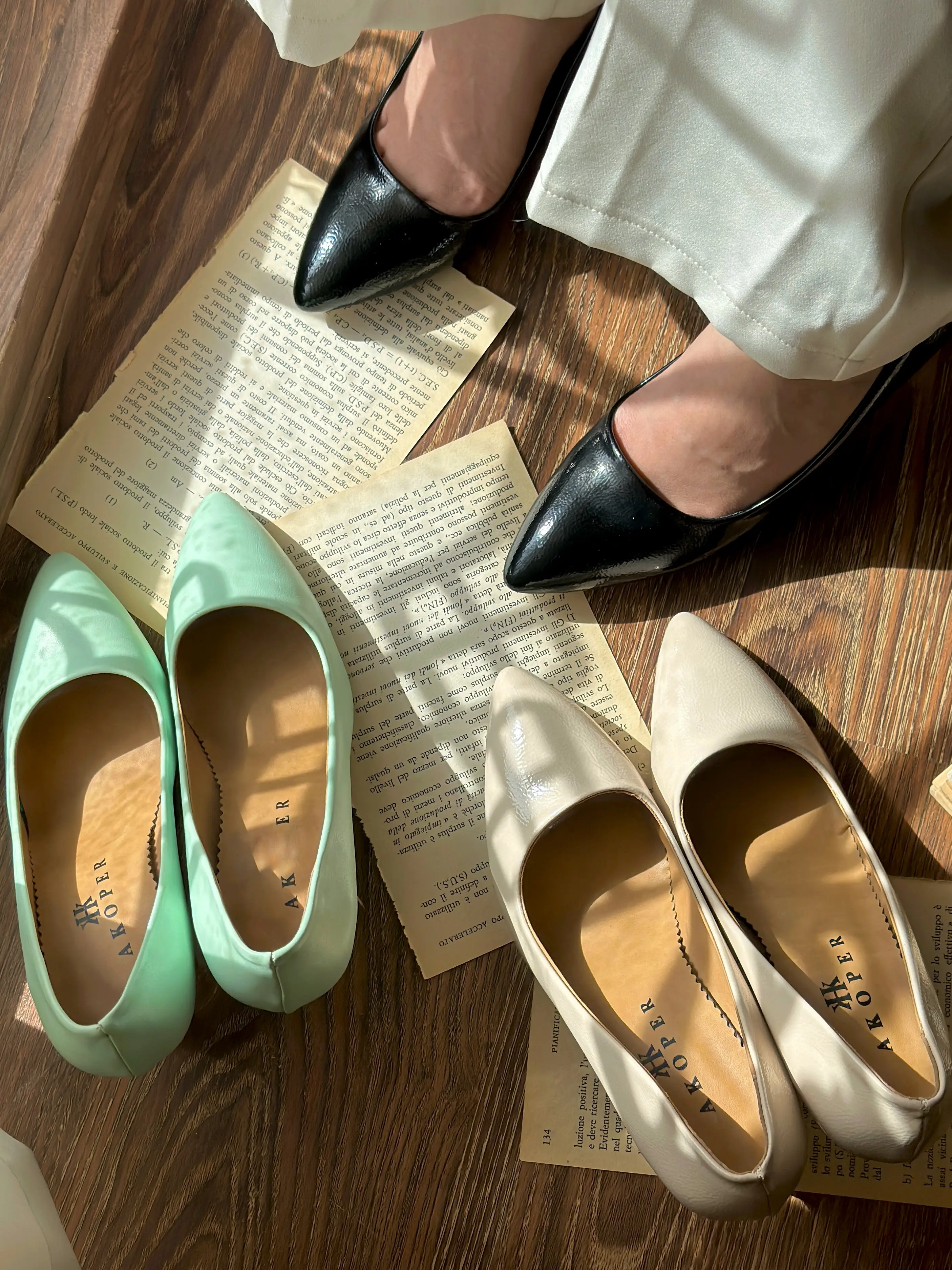 کفش مجلسی مشکی براق نوک تیز پاشنه بلند