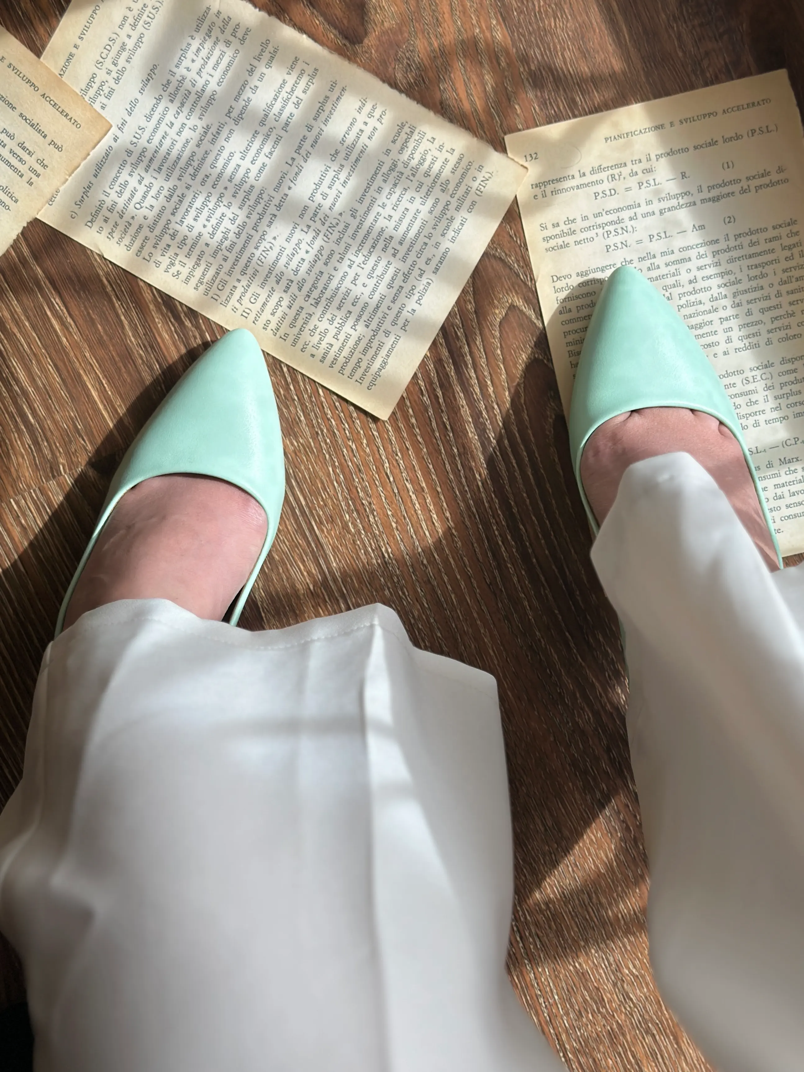 کفش نوک تیز پاشنه دار سبز پاستیلی