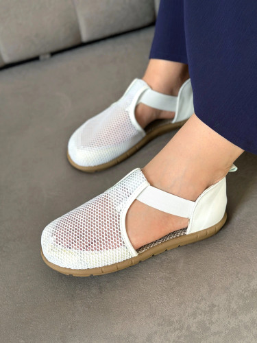 صندل سفید توری دخترانه